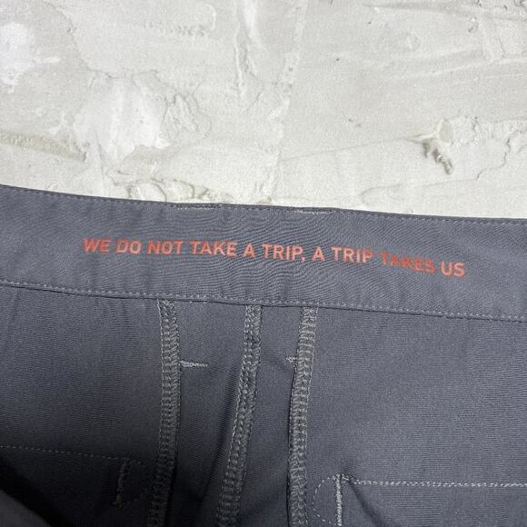 Rhone Commuter Pant SIZE 28 x 32 Iron Gray Straight Leg Stretch Flex-Knit Chino - Picture 6 of 13